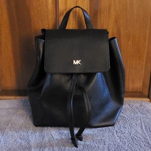 NWT Michael Kors Junie Medium Flap Backpack